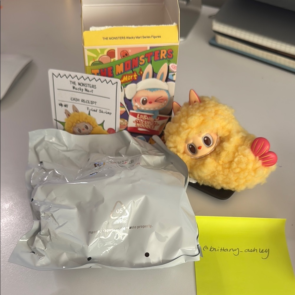 Pop Mart – Labubu The Monsters Wacky Mart Vinyl Figure (Shrimp)